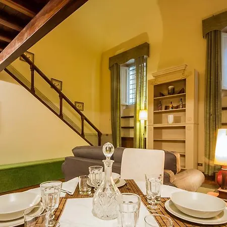 Διαμέρισμα Santa Croce Elegant *